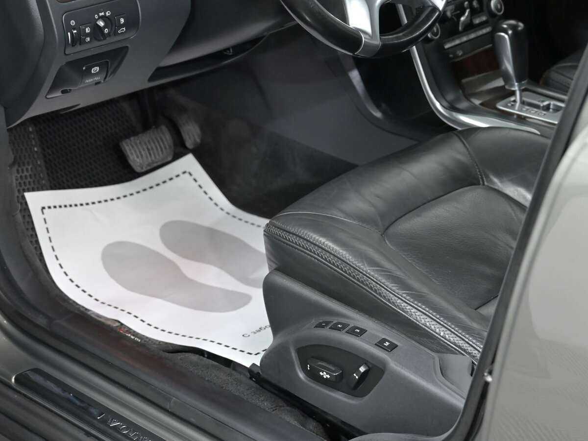 Volvo XC70 2010 года с пробегом. Фото: #11