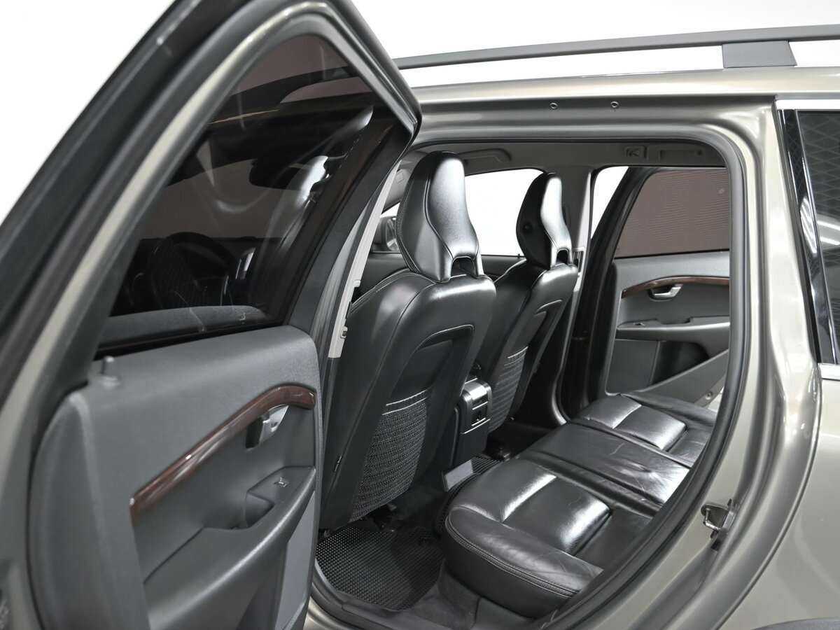 Volvo XC70 2010 года с пробегом. Фото: #12