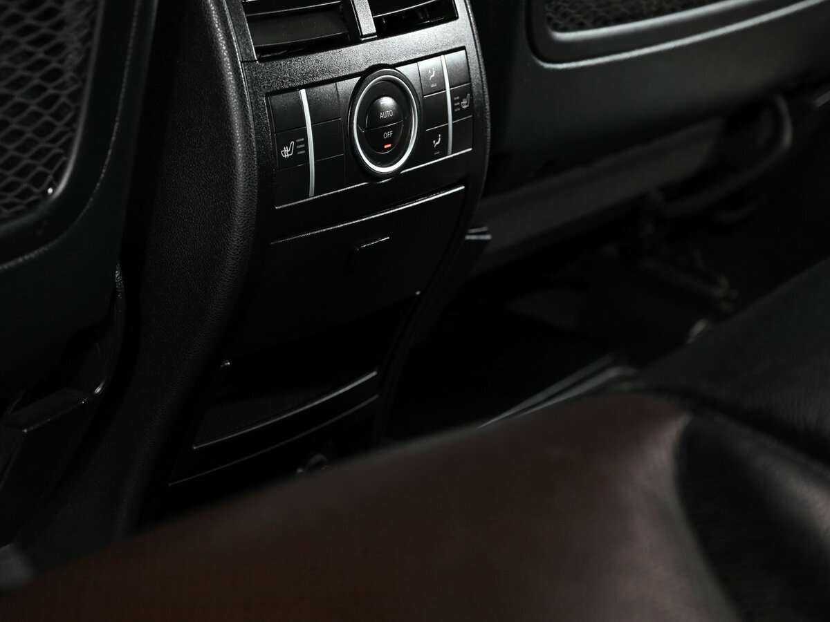 Mercedes-Benz GL-Класс 2012 года с пробегом. Фото: #12