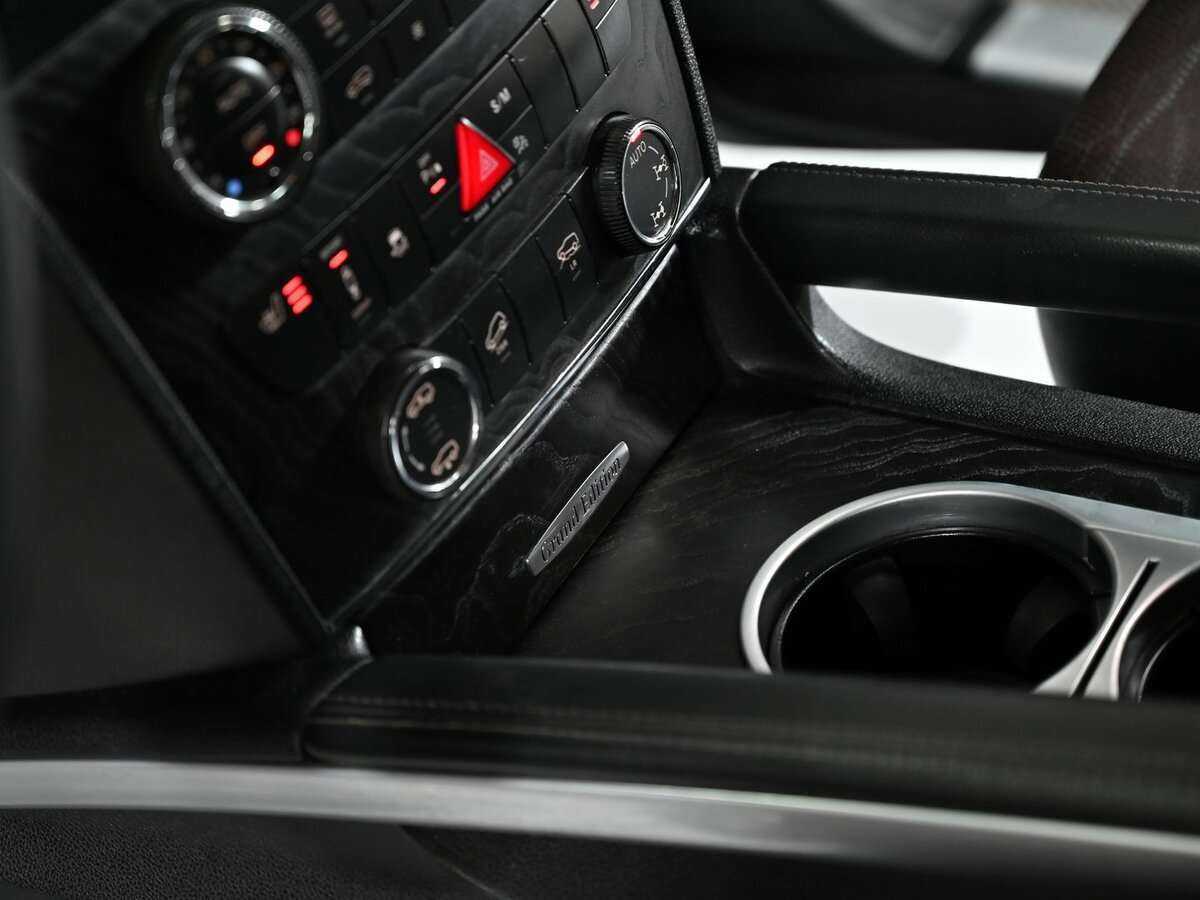 Mercedes-Benz GL-Класс 2012 года с пробегом. Фото: #14