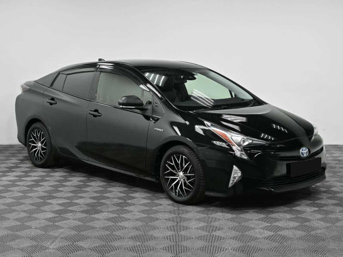 Toyota Prius 2016 года с пробегом. Фото: #2
