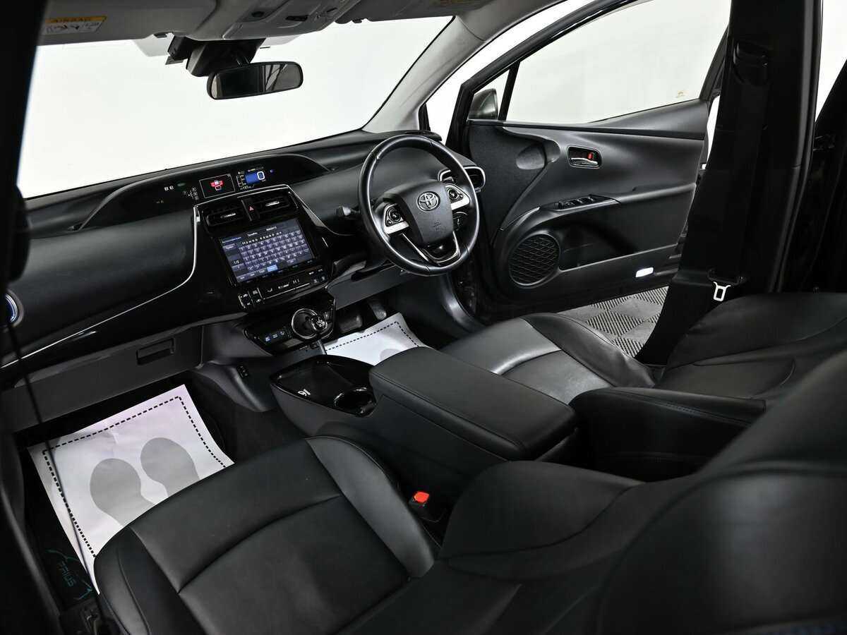 Toyota Prius 2016 года с пробегом. Фото: #7