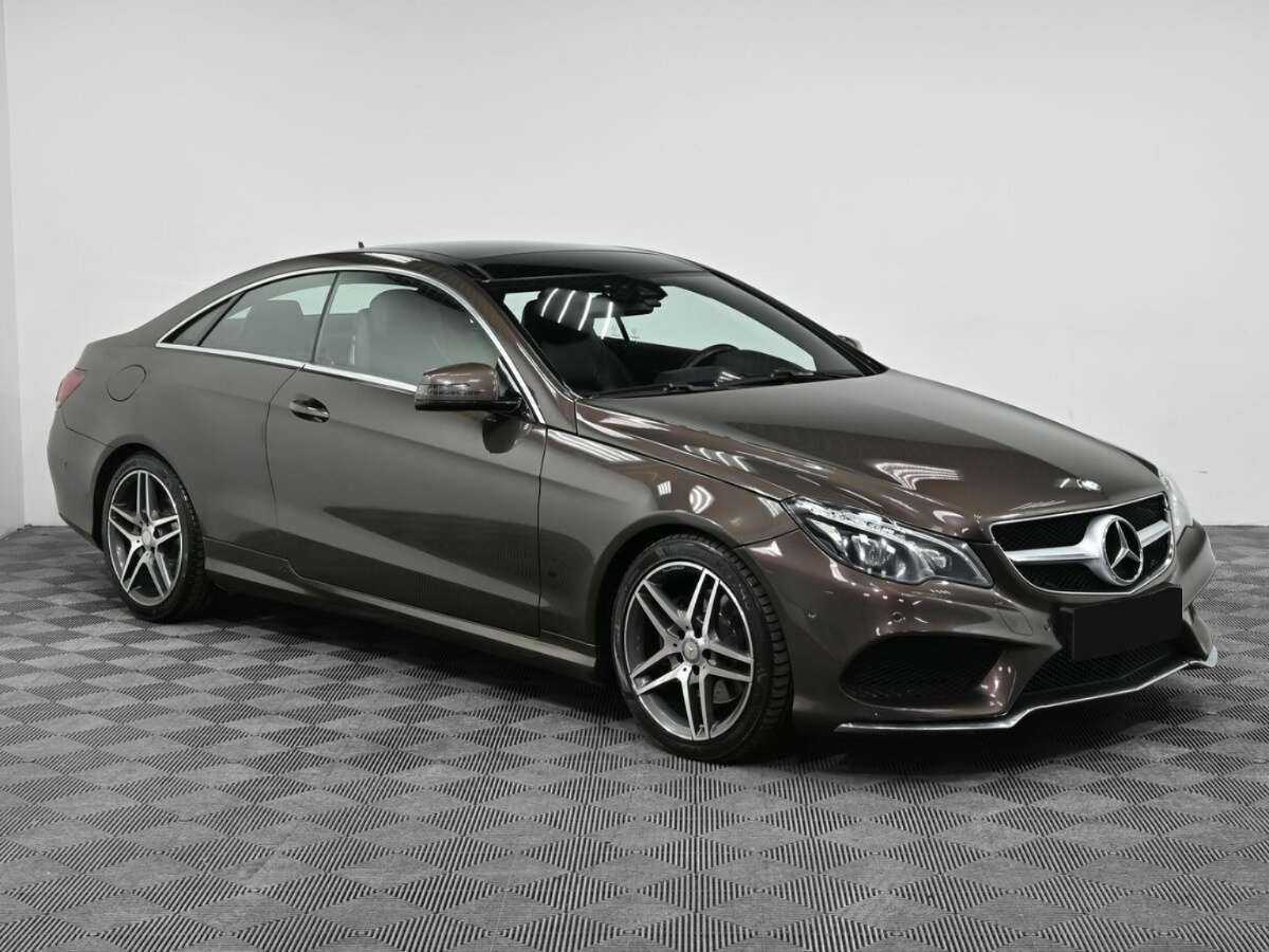 Mercedes-Benz E-Класс 2014 года с пробегом. Фото: #2