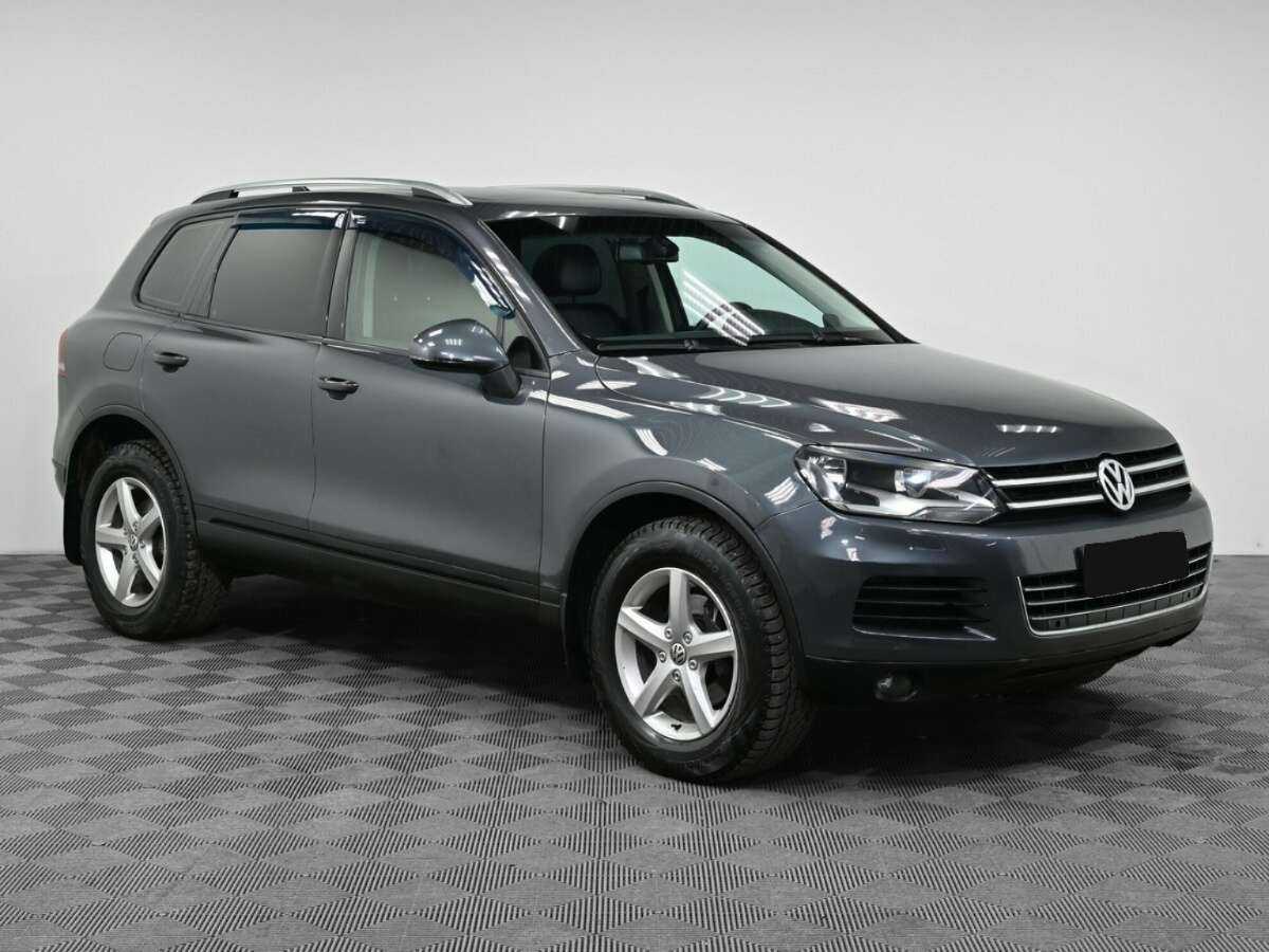 Volkswagen Touareg 2011 года с пробегом. Фото: #2