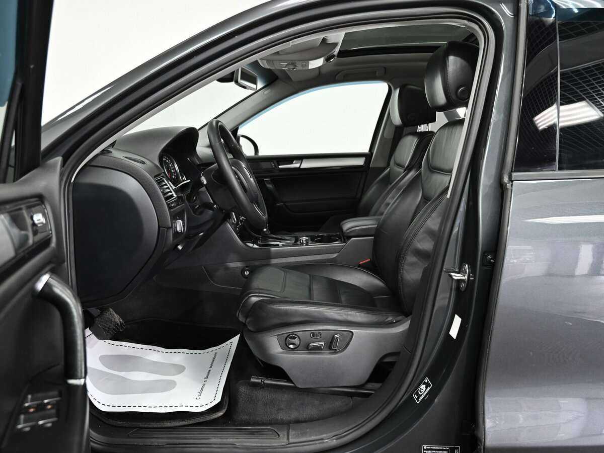 Volkswagen Touareg 2011 года с пробегом. Фото: #7