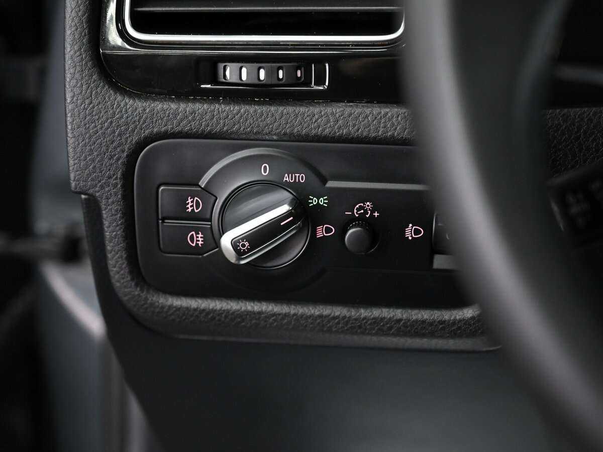 Volkswagen Touareg 2011 года с пробегом. Фото: #9