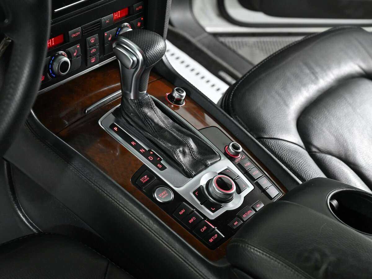 Audi Q7 2010 года с пробегом. Фото: #8