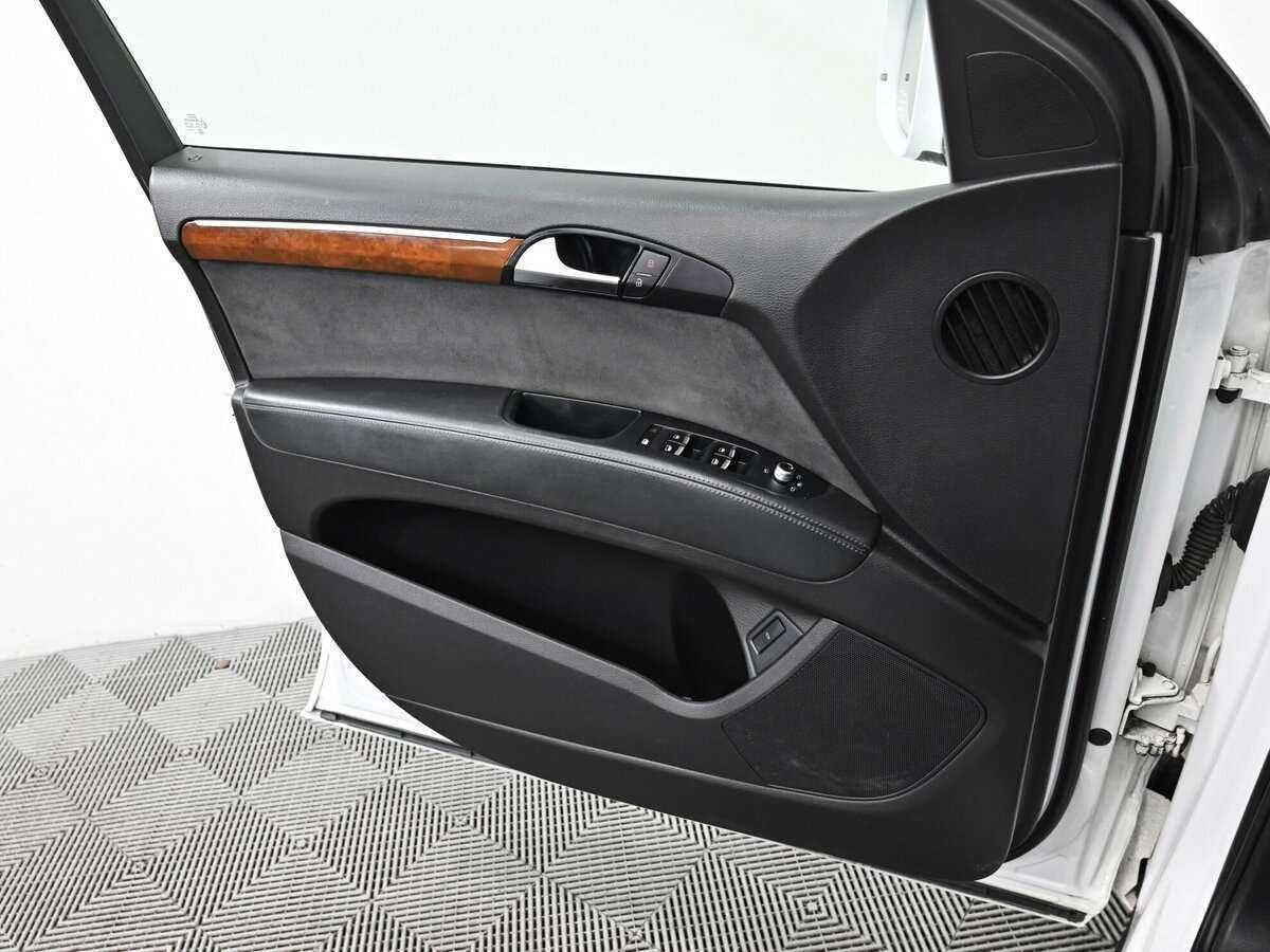 Audi Q7 2010 года с пробегом. Фото: #13