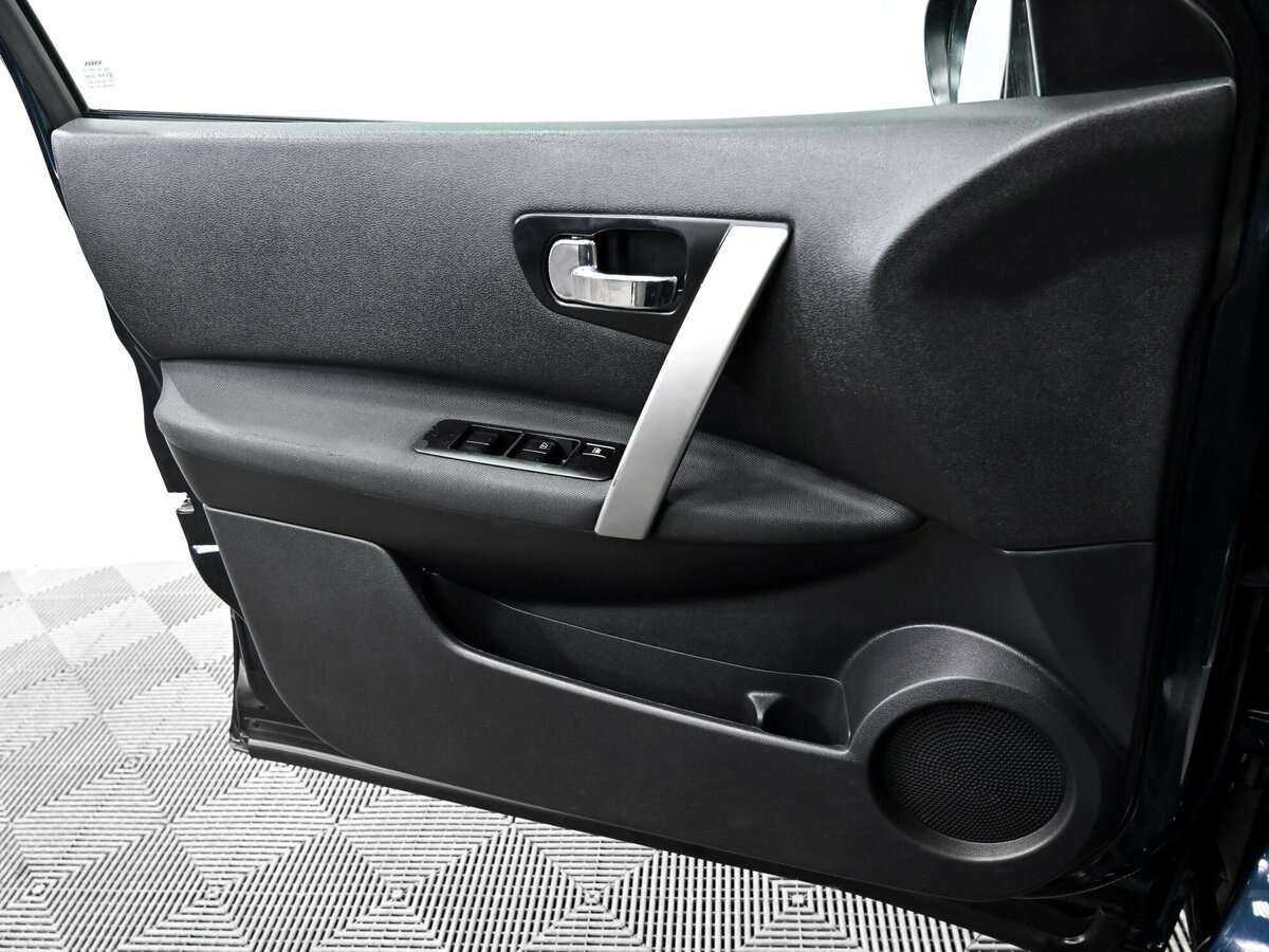 Nissan Qashqai+2 2011 года с пробегом. Фото: #9