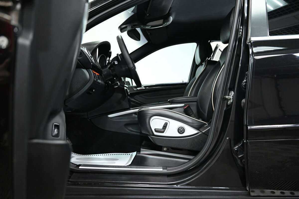 Mercedes-Benz M-Класс 2011 года с пробегом. Фото: #6