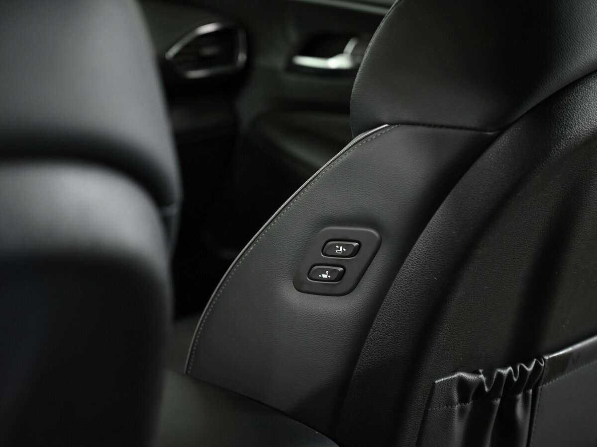 Hyundai Santa Fe 2021 года с пробегом. Фото: #12