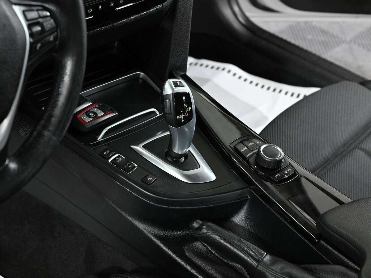 BMW 3 серии 2016 года с пробегом. Фото: #7