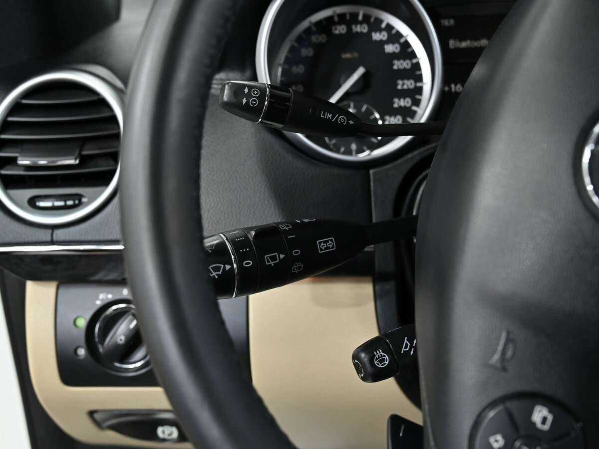 Mercedes-Benz GL-Класс 2011 года с пробегом. Фото: #11