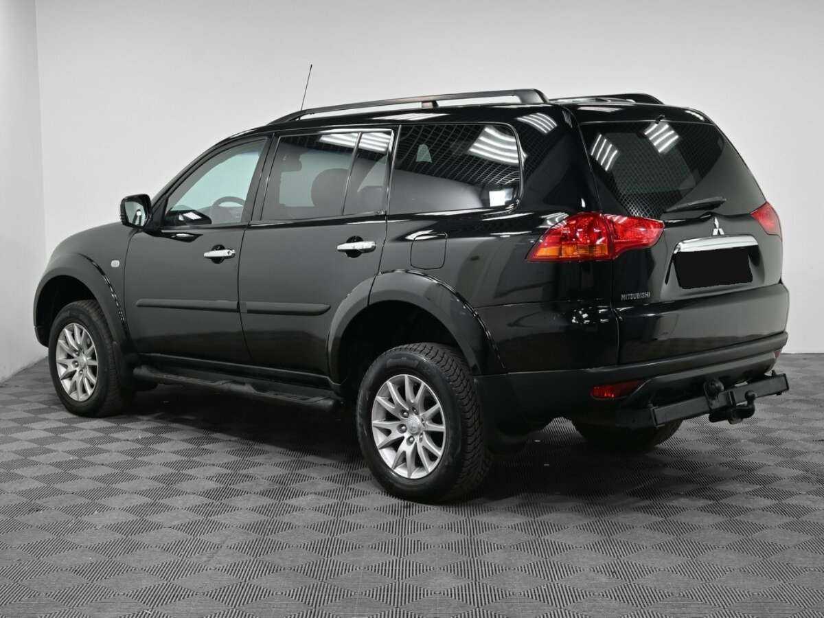 Mitsubishi Pajero Sport 2010 года с пробегом. Фото: #3