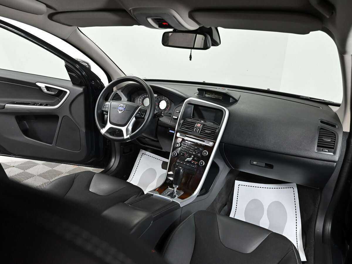 Volvo XC60 2010 года с пробегом. Фото: #4
