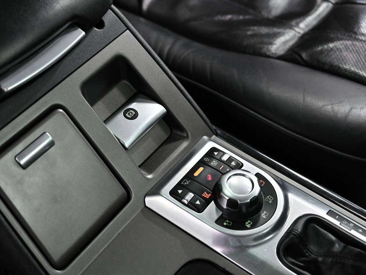 Land Rover Range Rover 2010 года с пробегом. Фото: #14