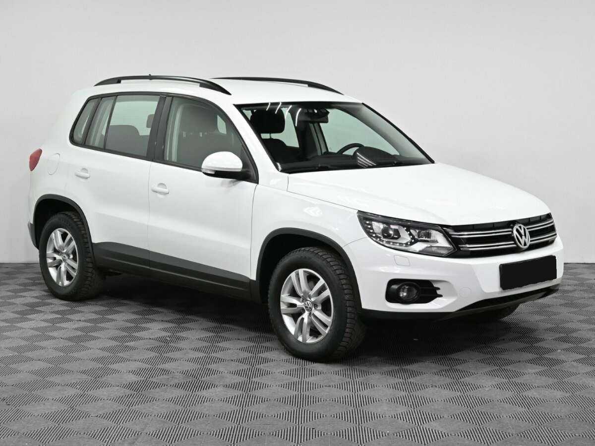 Volkswagen Tiguan 2011 года с пробегом. Фото: #2