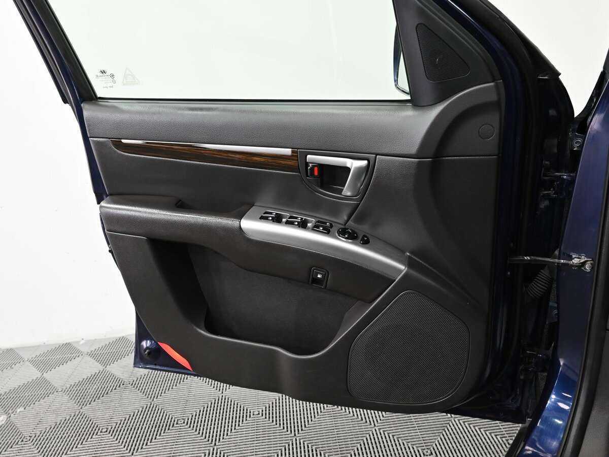 Hyundai Santa Fe 2010 года с пробегом. Фото: #6