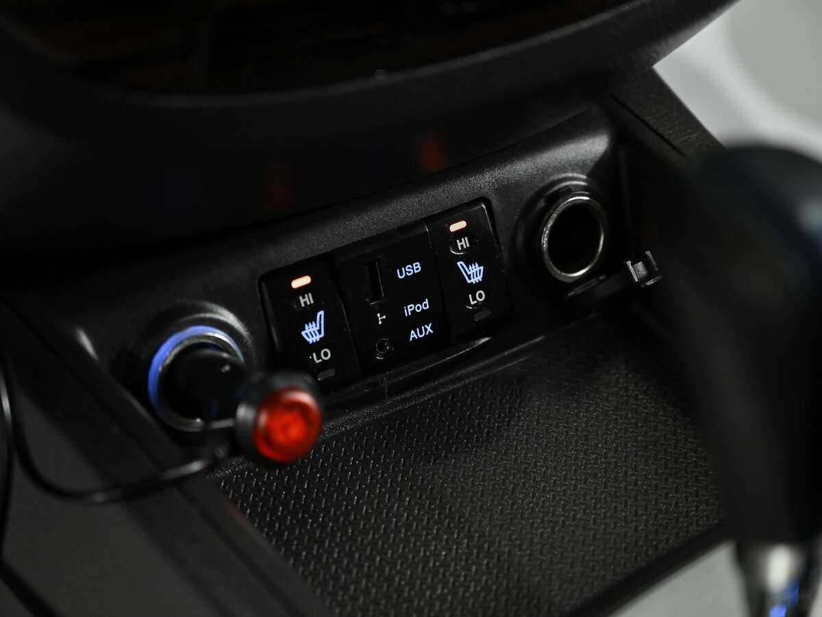 Hyundai Santa Fe 2010 года с пробегом. Фото: #11