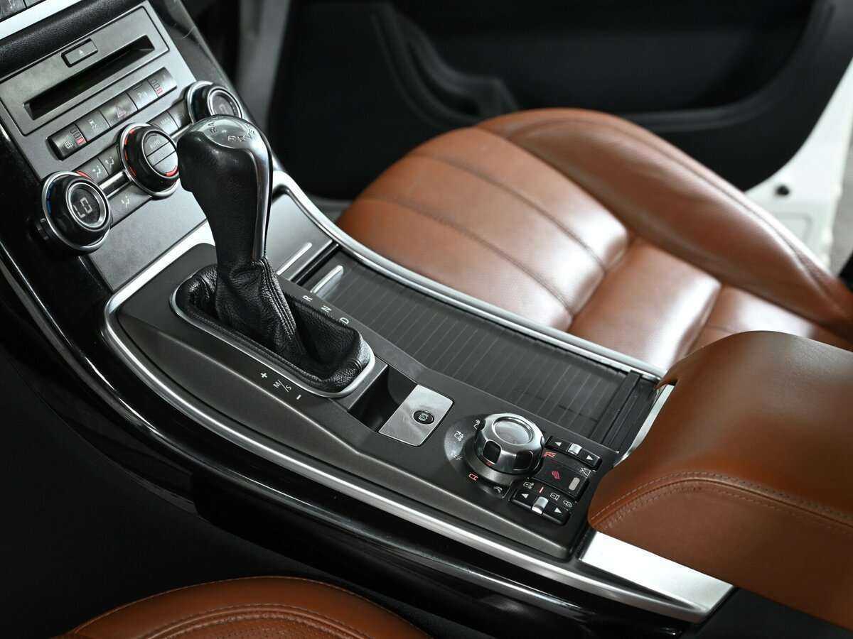 Land Rover Range Rover Sport 2011 года с пробегом. Фото: #10