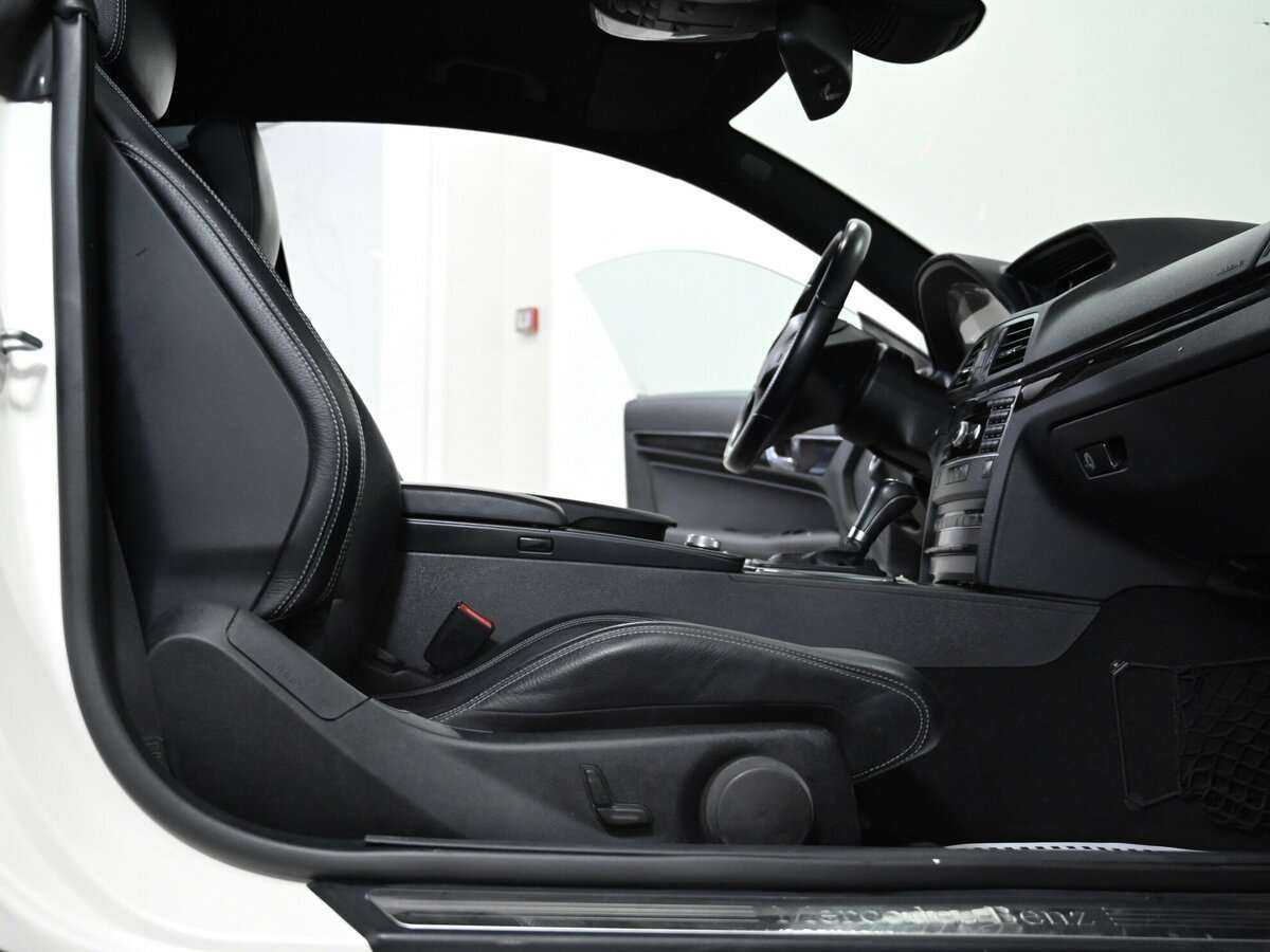 Mercedes-Benz E-Класс 2011 года с пробегом. Фото: #9