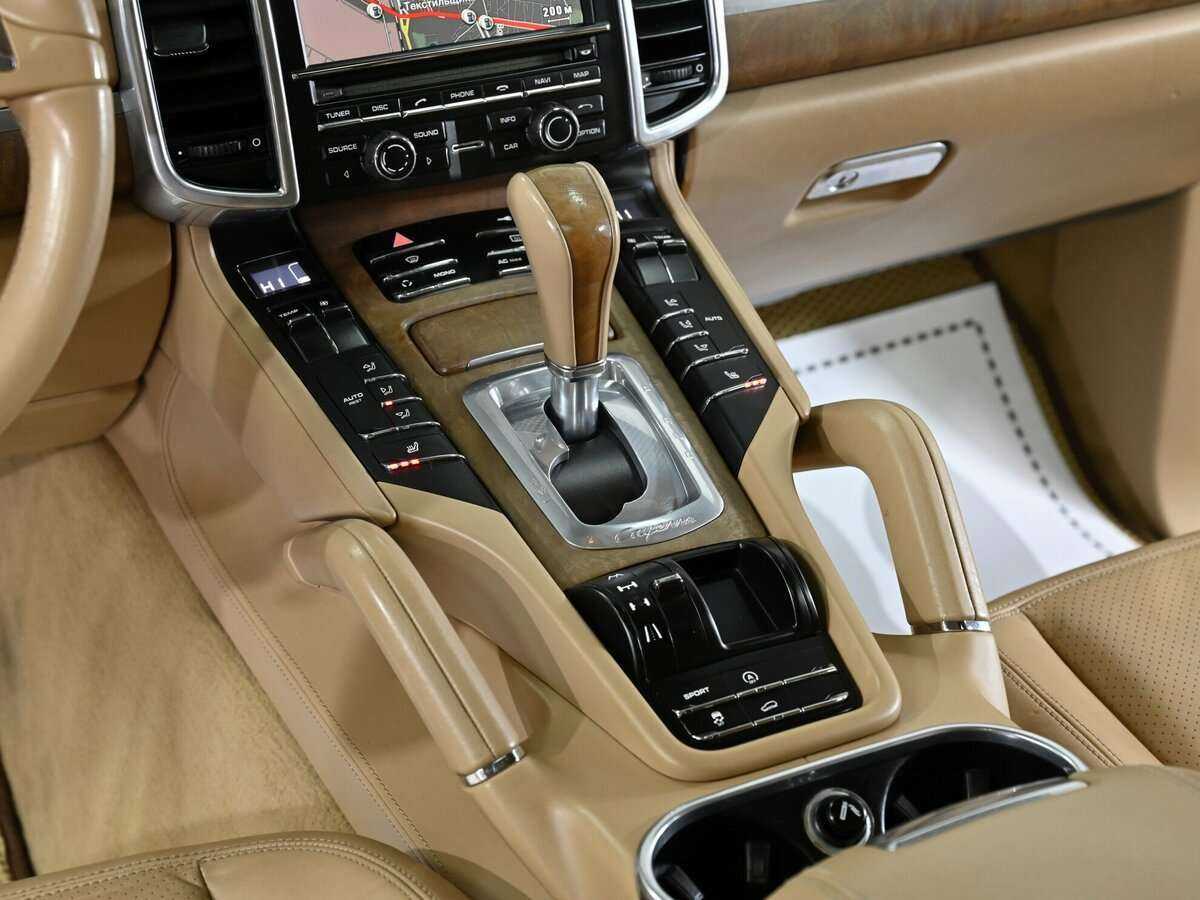 Porsche Cayenne 2010 года с пробегом. Фото: #9