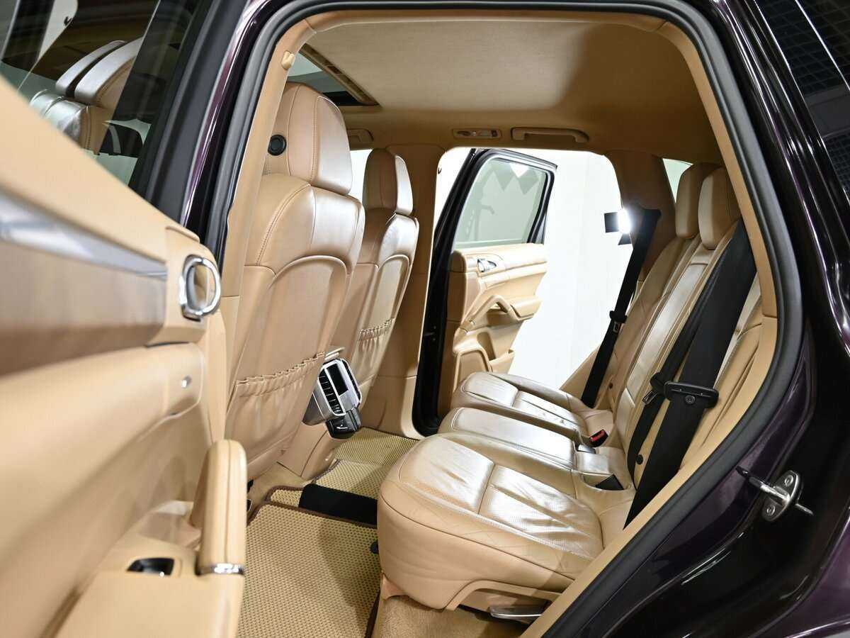 Porsche Cayenne 2010 года с пробегом. Фото: #14