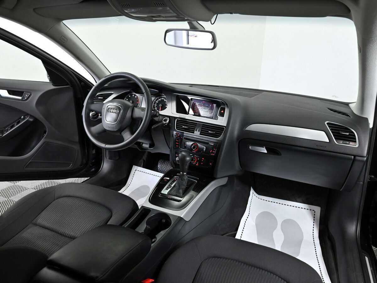 Audi A4 2011 года с пробегом. Фото: #4