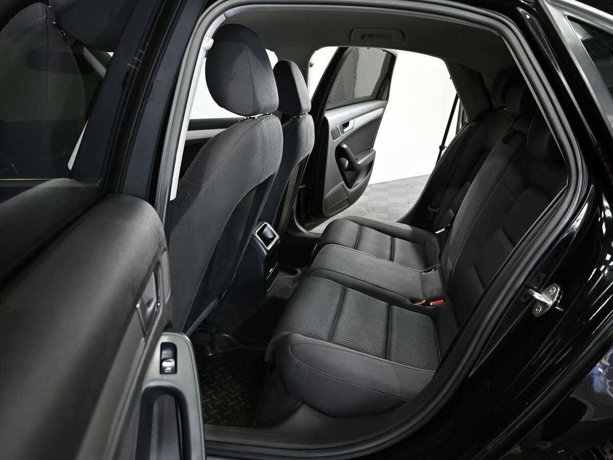 Audi A4 2011 года с пробегом. Фото: #5