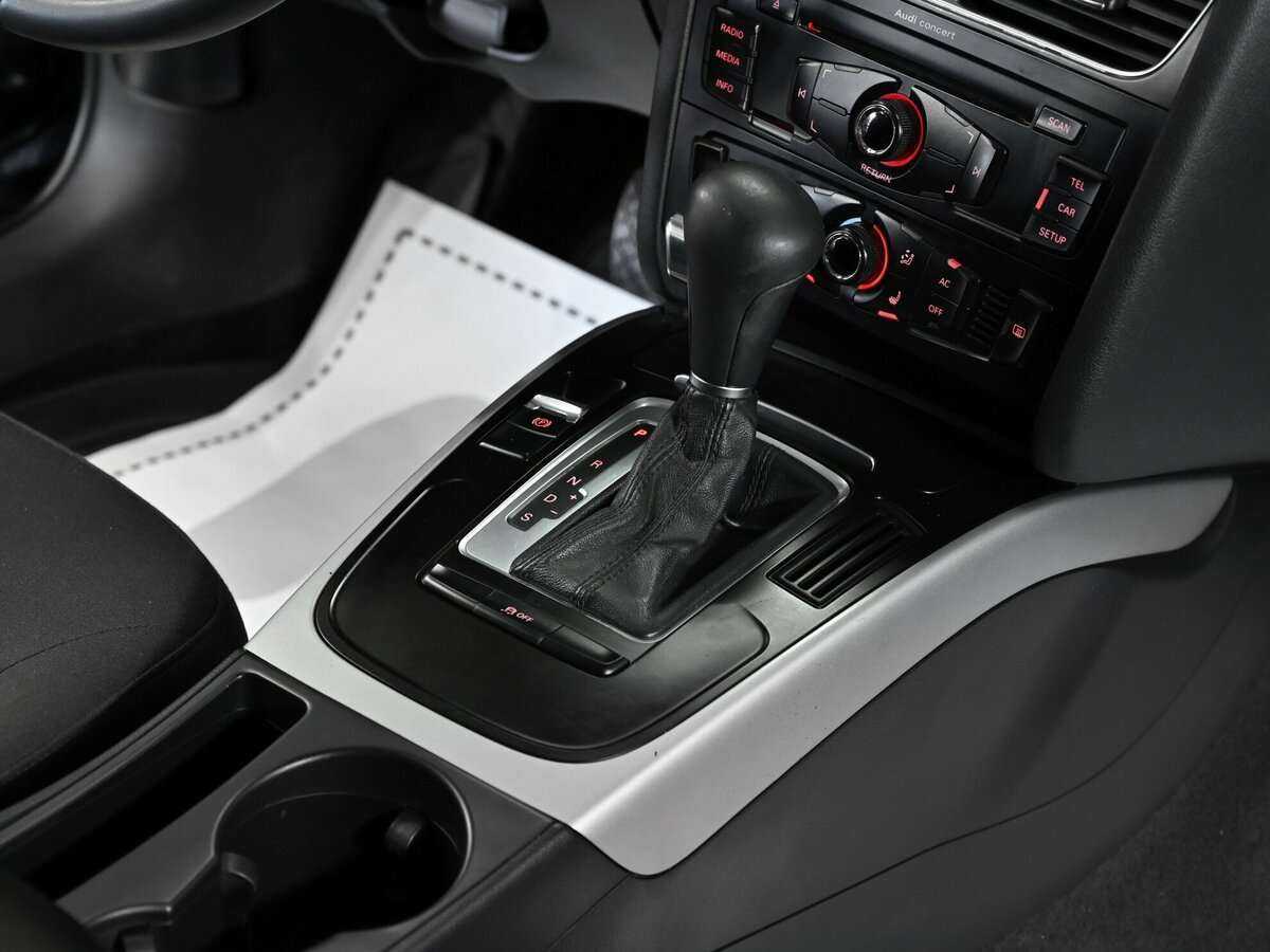 Audi A4 2011 года с пробегом. Фото: #9