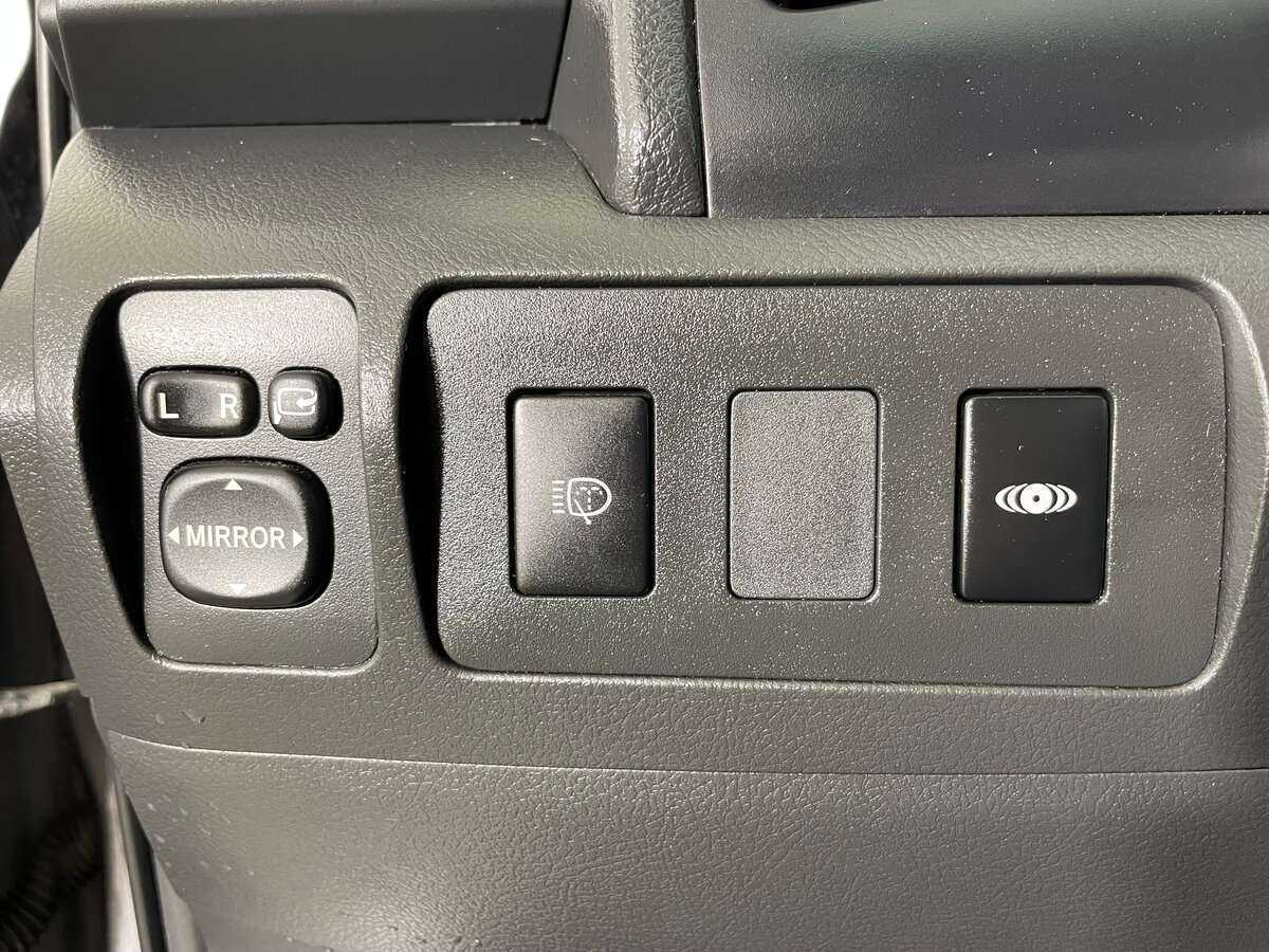 Toyota Camry 2008 года с пробегом. Фото: #18