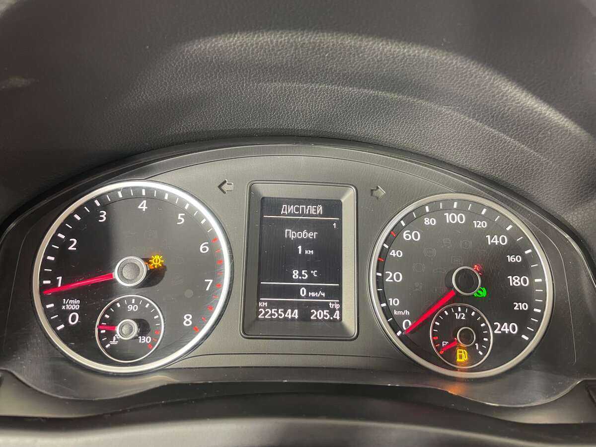 Б/У Фольксваген Тигуан 2013 года. Фото: #11