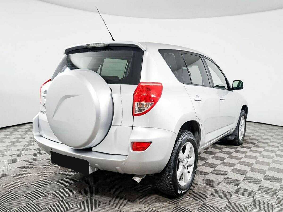 Toyota RAV4 2006 года с пробегом. Фото: #4