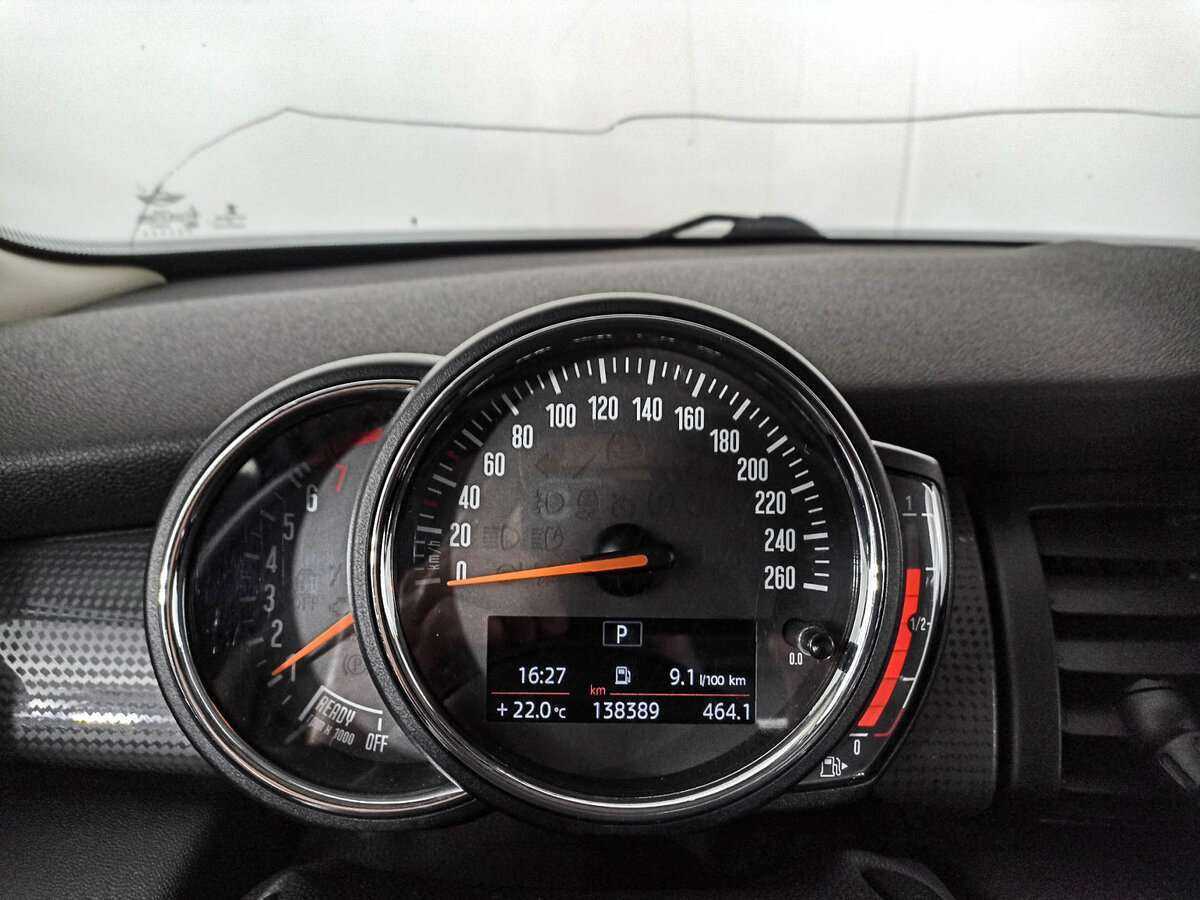 Mini Hatch 2018 года с пробегом. Фото: #10