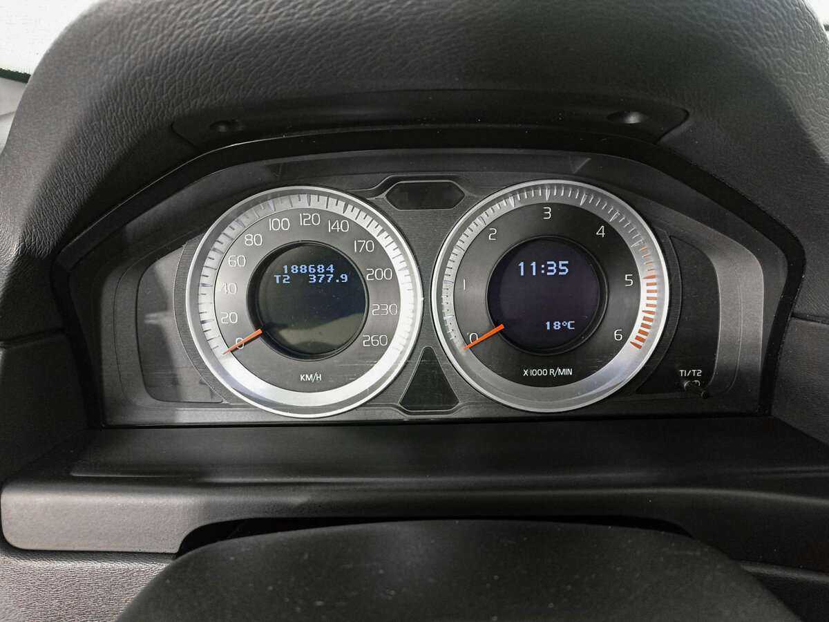 Volvo XC70 2011 года с пробегом. Фото: #10