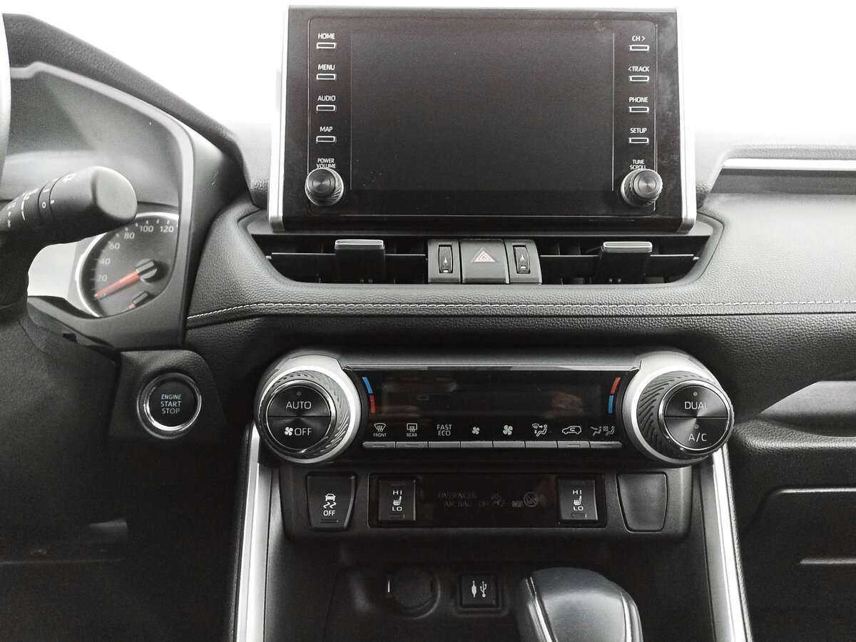 Toyota RAV4 2020 года с пробегом. Фото: #12