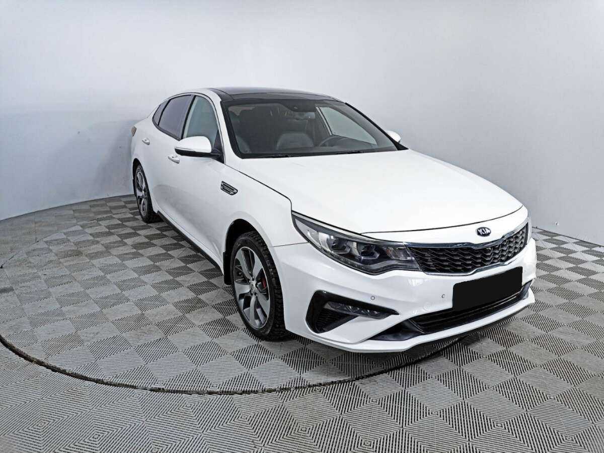 Kia Optima 2018 года с пробегом. Фото: #2