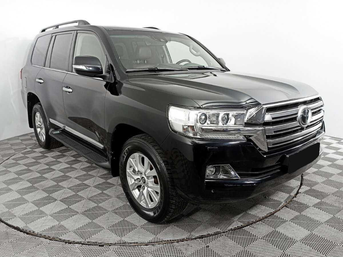 Toyota Land Cruiser 2015 года с пробегом. Фото: #2