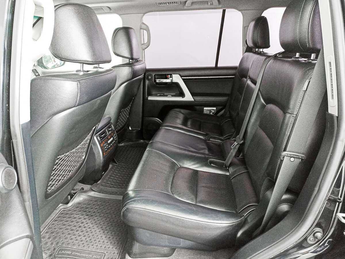 Toyota Land Cruiser 2013 года с пробегом. Фото: #7