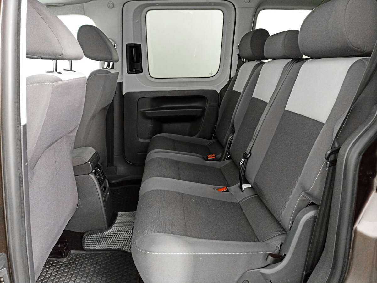 Volkswagen Caddy 2013 года с пробегом. Фото: #7
