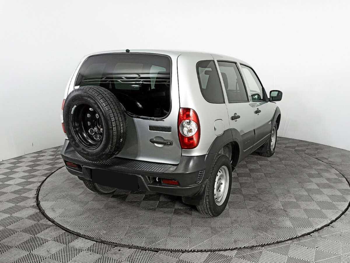 Chevrolet Niva 2017 года с пробегом. Фото: #4