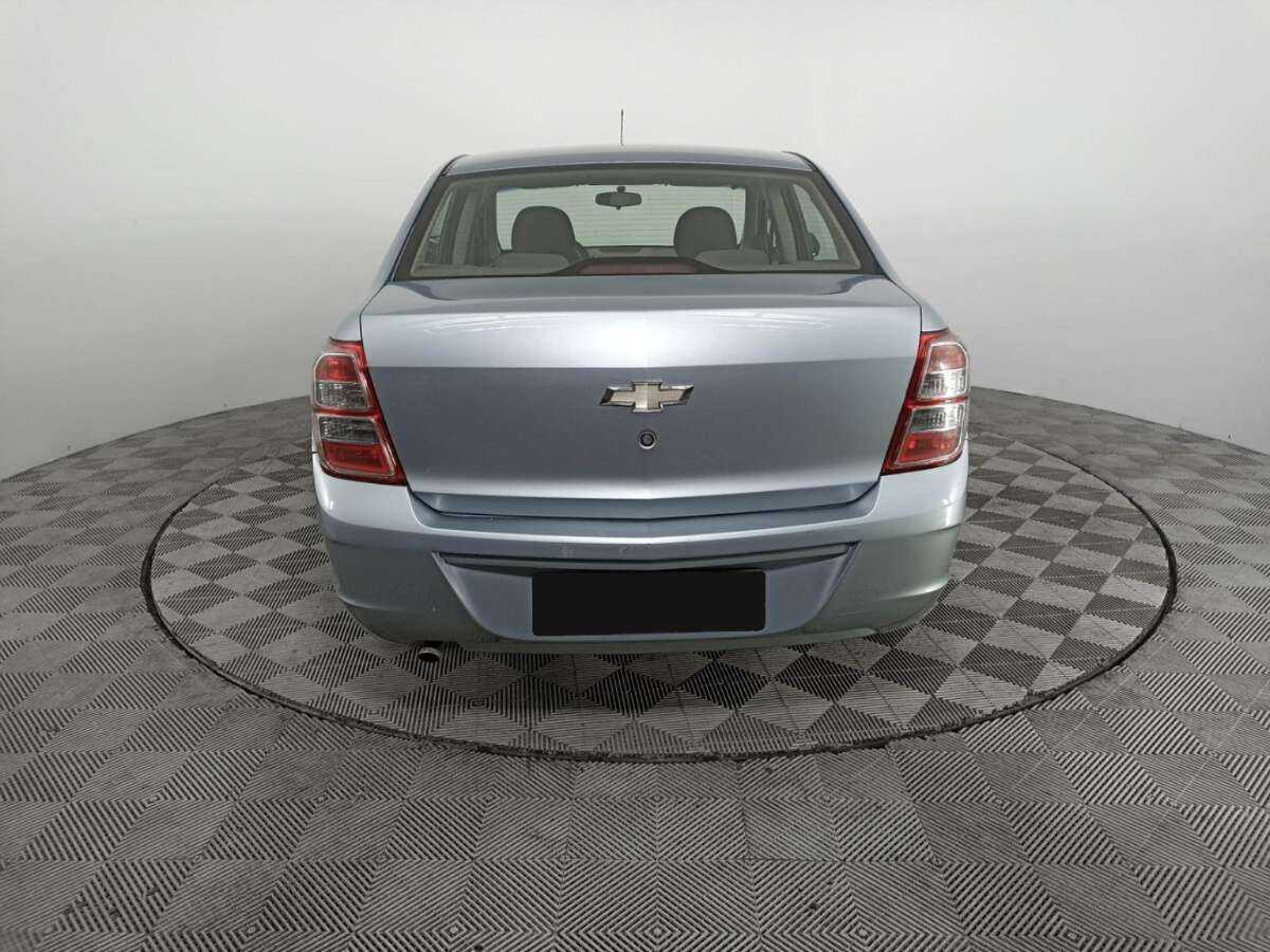 Б/У Шевроле Кобальт 2013 года. Фото: #5