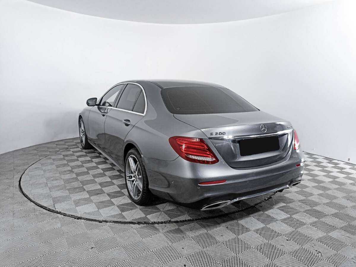 Mercedes-Benz E-Класс 2019 года с пробегом. Фото: #6