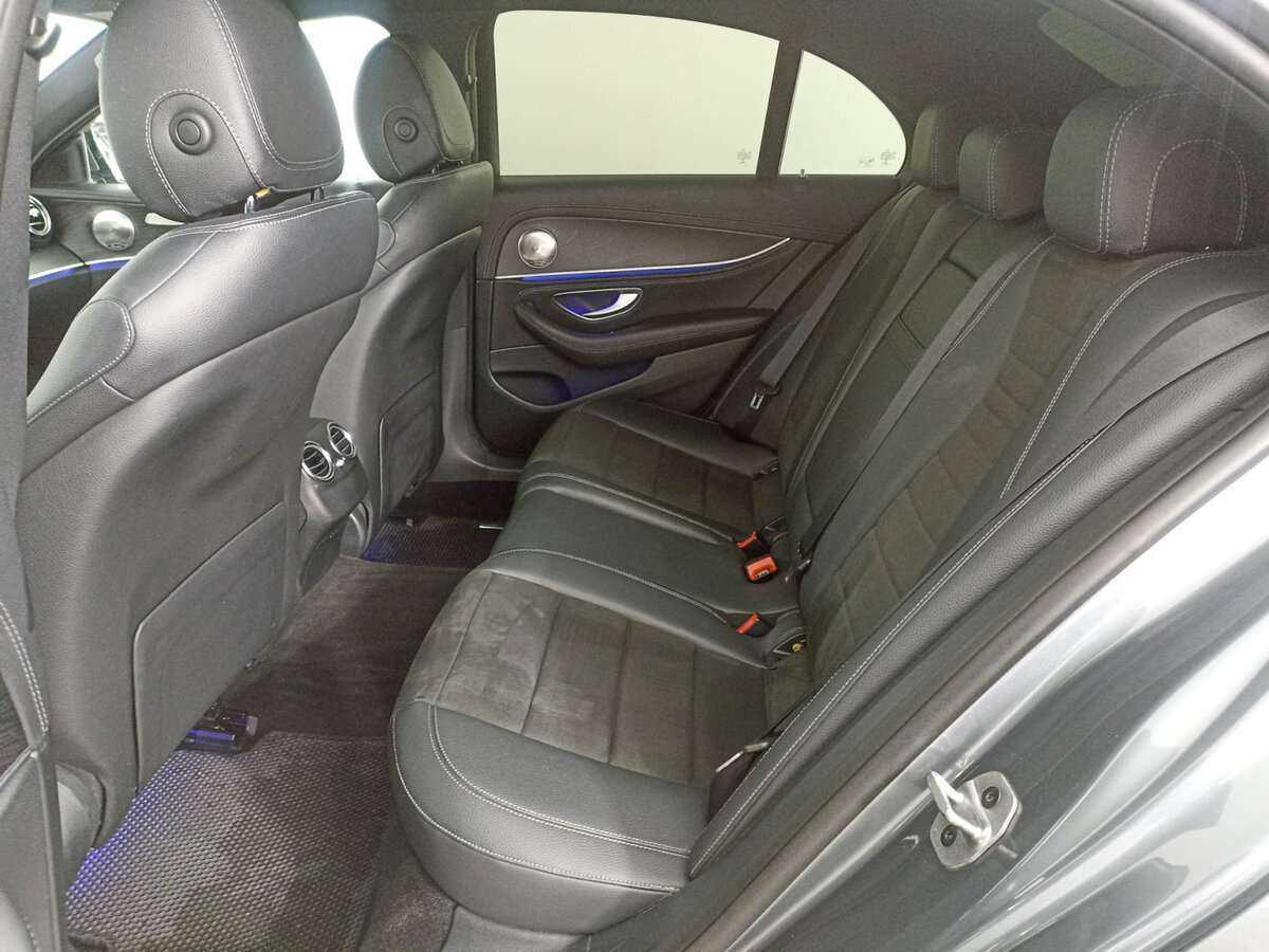 Mercedes-Benz E-Класс 2019 года с пробегом. Фото: #9