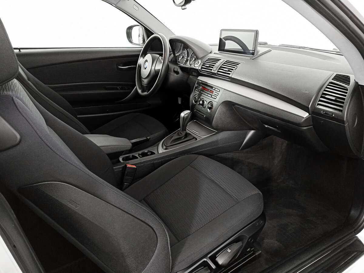 BMW 1 серии 2010 года с пробегом. Фото: #6