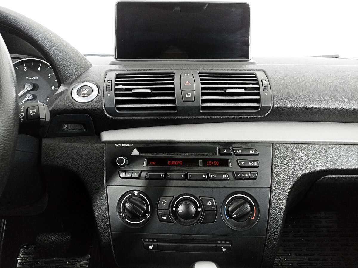 BMW 1 серии 2010 года с пробегом. Фото: #10