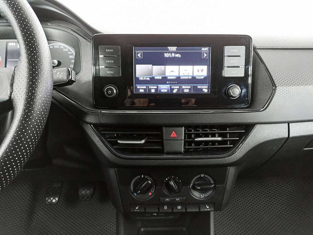 Б/У Фольксваген Поло 2020 года. Фото: #14