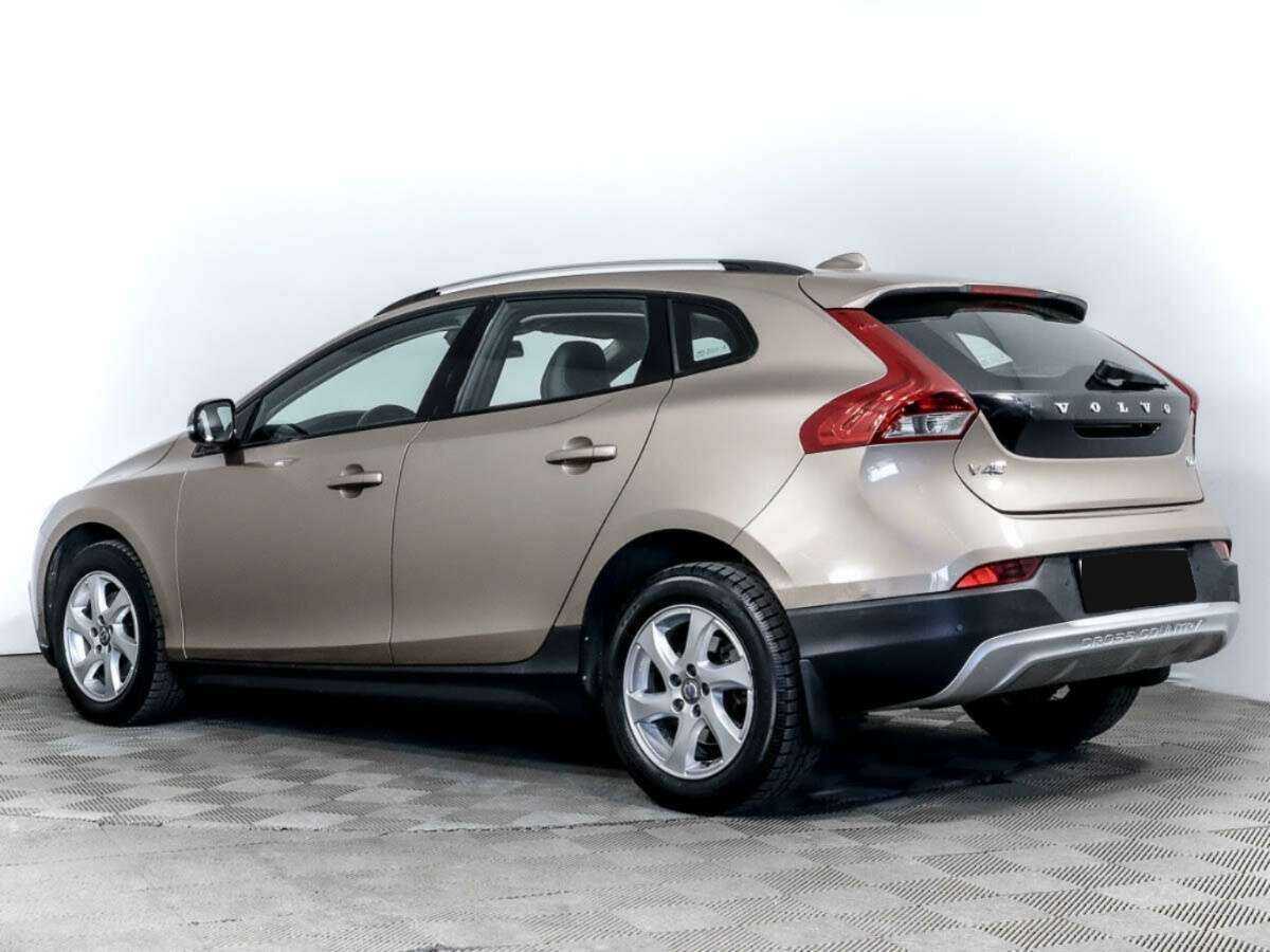 Volvo V40 Cross Country 2015 года с пробегом. Фото: #5