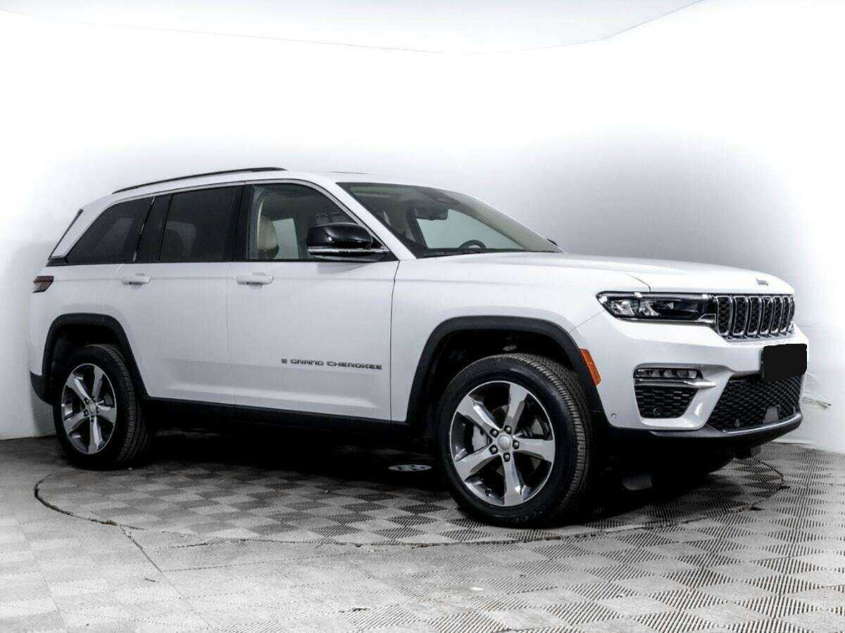 Jeep Grand Cherokee 2022 года с пробегом. Фото: #2