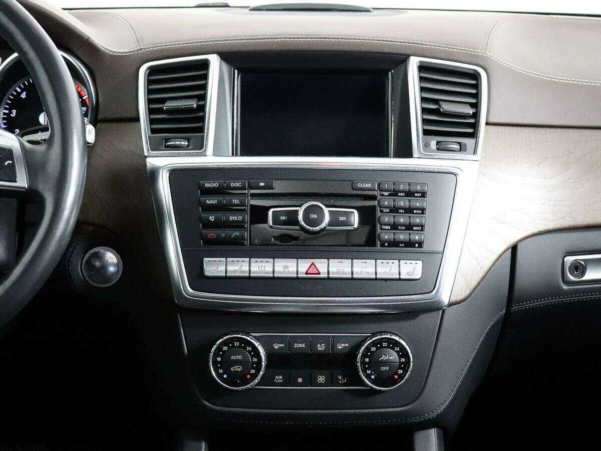 Mercedes-Benz GL-Класс 2013 года с пробегом. Фото: #15